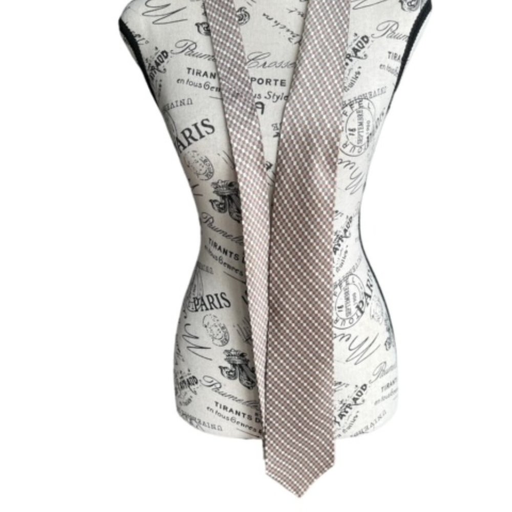 Van Heusen Tie